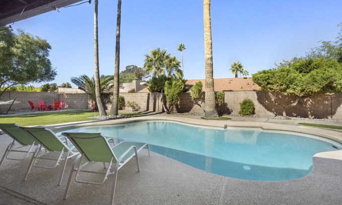 Paradise Valley Village Resort | Unwind at Private Paradise in Shea Heights, Phoenix