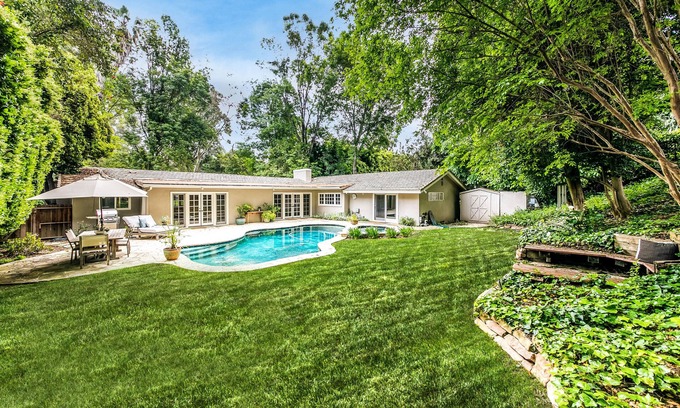 Tarzana House | Exclusive Retreat with Pool, Spa & Perfect 10 Rating