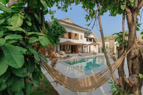 Chiang Mai Villa | Private Pool, 8-Bedroom, Old Town, Entire Estate - TANPURI Watket - Prime Location