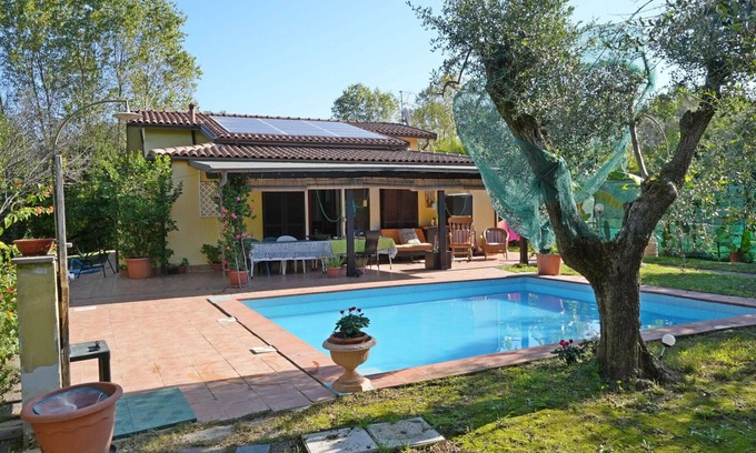 Ameglia Villa | Private Pool, A/C, WiFi, Near Sea, Garden, Pets allowed