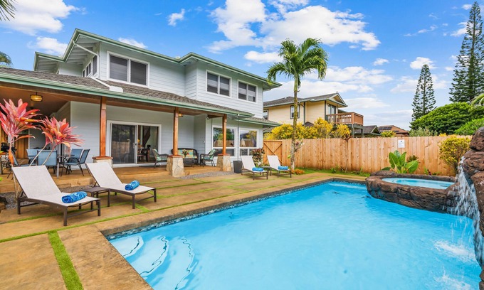 Princeville House | Oasis with Private Pool & Jacuzzi Near Beach and Dining
