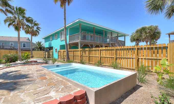 Leeward Sands House | Private Pool Oasis with Fun Outdoor Activities Await!