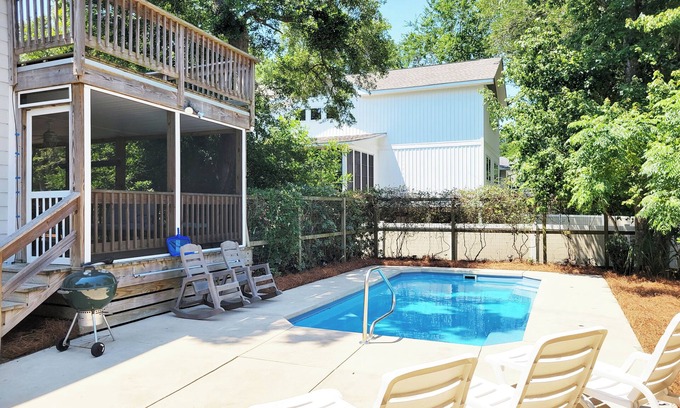 North Litchfield Beach House | Pet-Friendly Beach House with Private Pool & Ocean Views
