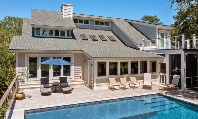 Isle of Palms House | Private Pool & Golf Course View at 8 Hidden Green
