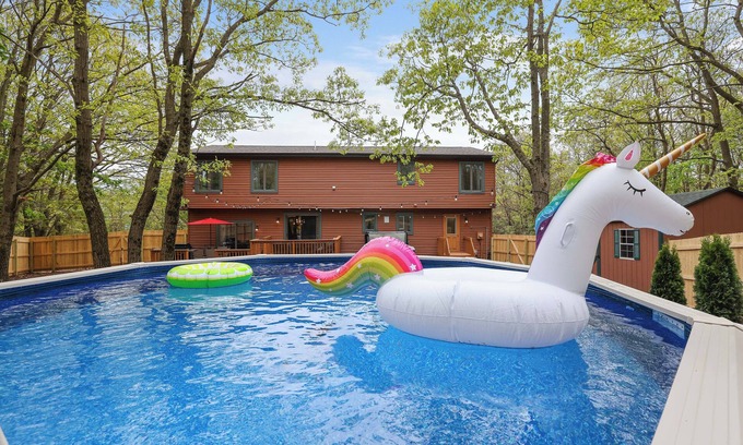 Tunkhannock Township House | Indulge in a Private Pool and Hot Tub Oasis Retreat