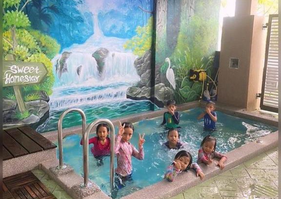 Kampung Dato' Ibrahim Fikri House | Exclusive Private Pool Retreat at HS Sweet Homestay
