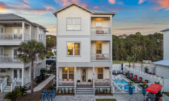 Gulf Place House | Private Pool Oasis with Golf Cart & Bikes Included!