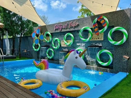 Taman Mount Austin House | Private Pool Modern Holiday Home Mount Austin JB