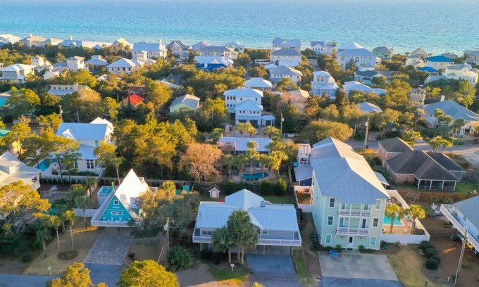 Gulfview Heights House | Relax by Your Private Pool Just Steps from Blue Mtn. Beach!