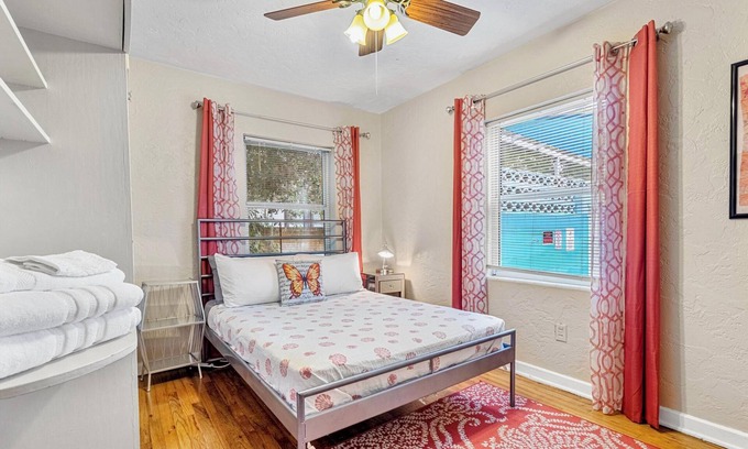 Gainesville House | Private Pool Paradise with Games Galore!