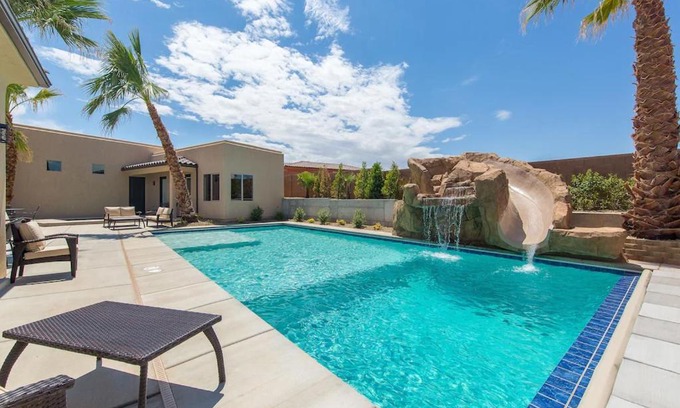 Hurricane House | Discover Sand Hollow Springs: Family-Friendly Paradise