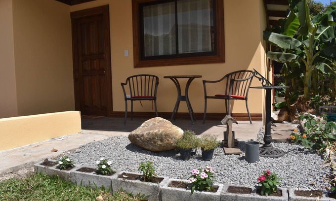 Escazu Villa | Impressive Poolside Villa Retreat in Escazu with Spa