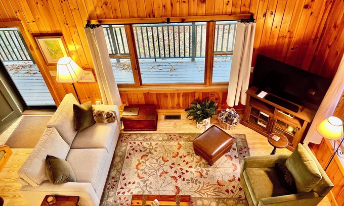 Hanover House | Inviting Private Vacation Home Near Sunday River