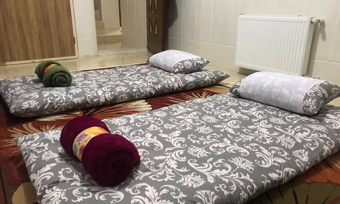 Taft Resort | Cozy Private Room for 2 with Kitchen Access