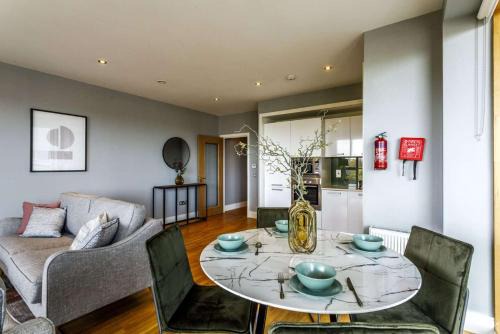 Dublin House | Inviting Private Room with City Views in Family-Friendly Space