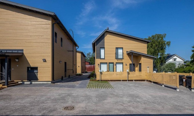 Aviapolis Apartment | Comfortable Private Room in Shared House - Rated 8.9/10