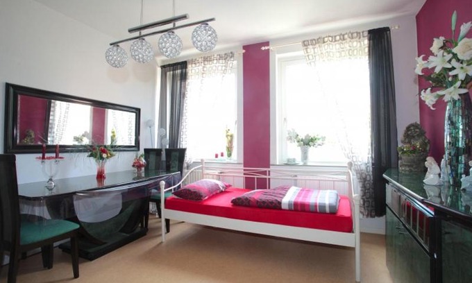 Vahrenwald House | Cozy Private Rooms for Your Next Getaway - Rated 7.5/10