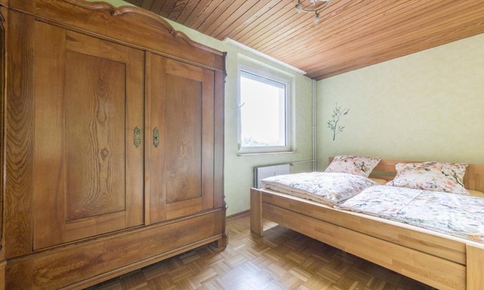 Vahrenheide House | Cozy Private Rooms for Your Perfect Getaway