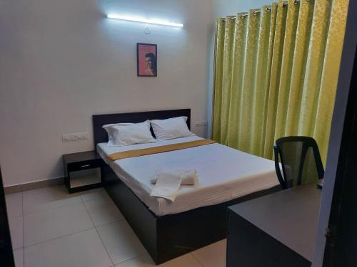 Malur House | Private Rooms in a Villa with Pool and Pet-Friendly Options