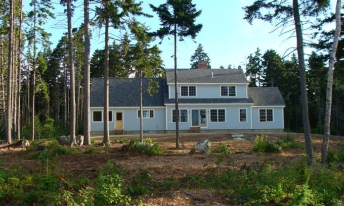 Waldoboro House | Waterfront Retreat with 5-Star Amenities & Perfect Ratings