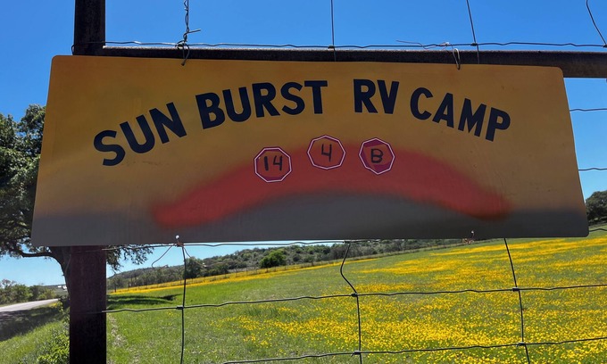 Comfort RV Rental | Cozy RV Campsite with Stunning Views & Family-Friendly Amenities