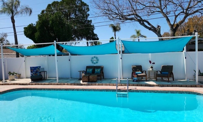St. Petersburg - Clearwater House | Ideal Retreat with Private Heated Pool Near St. Pete Attractions