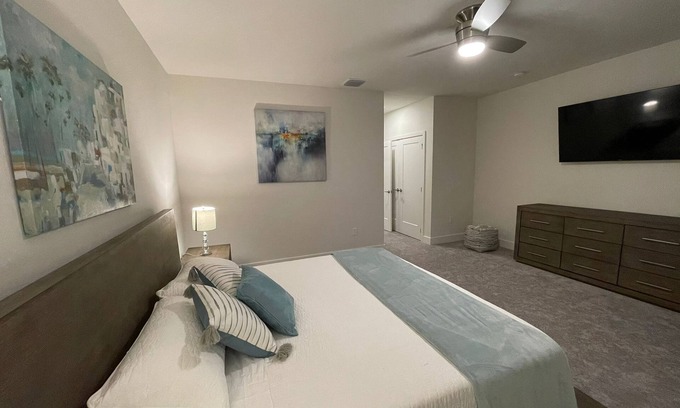 Silver Creek House | Experience a Private Splash Pool at Our Top-Rated Hotel!