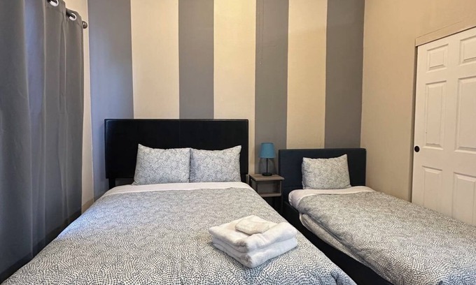 Chinatown Apartment | Convenient Private Studio Just 10 Minutes from Vegas Strip