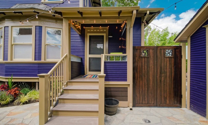 Humboldt Apartment | Deluxe Private Suite with Secret Patio & Gas Firepit