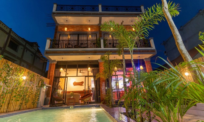Siem Reap Villa | Relaxing Private Suite Villa with Breakfast & Pool Access