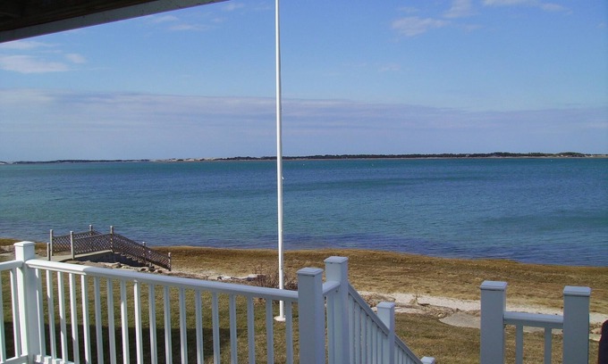 Barnstable House | Tranquil Beachfront Escape with Breathtaking Sunset Views