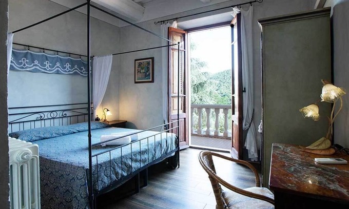 Lucarelli Villa | Idyllic Chianti Villa with Pool, Rated 10/10 by Guests