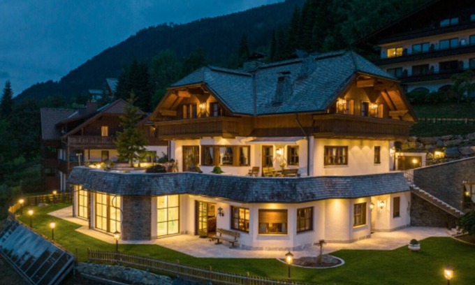 Untertschern Villa | Idyllic Private Villa with SPA in the Southern Alps