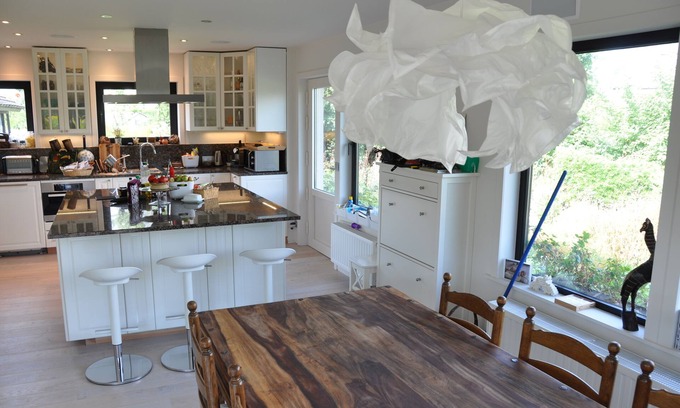 Ieper House | Serene Villa Retreat with Pool, Just 10 Minutes from Downtown