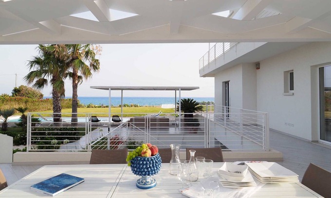 Marina di Modica Villa | Private Villa with Pool, Hot Tub & Panoramic Ocean View