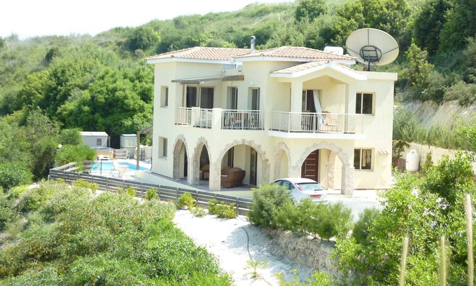 Kathikas Villa | Private Villa with Pool & Hot Tub: Ideal West Coast Retreat