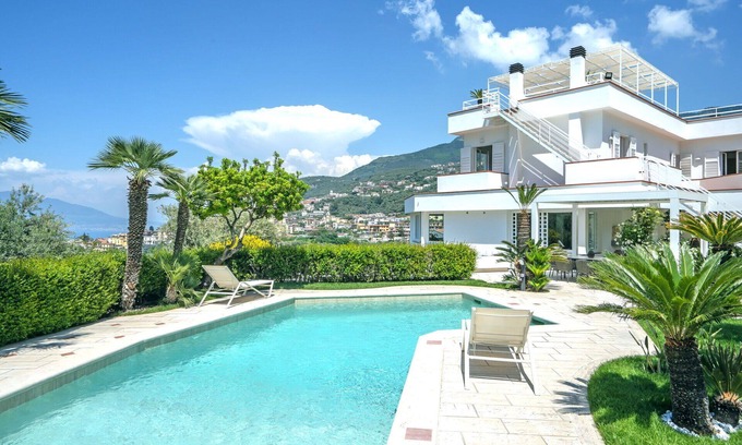 Seiano Villa | Exclusive Villa with Private Pool and Panoramic Views near Sorrento