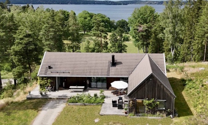 Ingaro Ski Chalet | Seaside Villa Retreat on Ingarö – Perfect for Families
