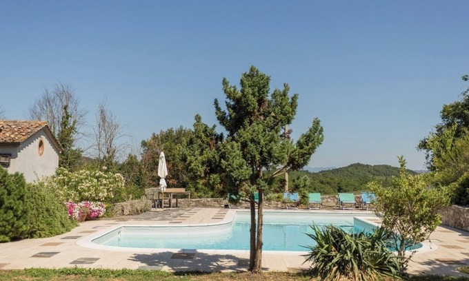 Umbertide Villa | Modern Villa with Private Pool Near Tuscany - Rated 10/10