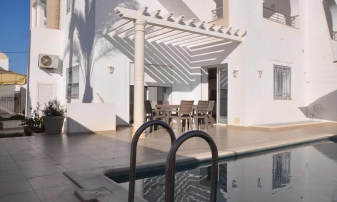 Triffa Villa | Private villa with pool 5 minutes from the beach - Djerba