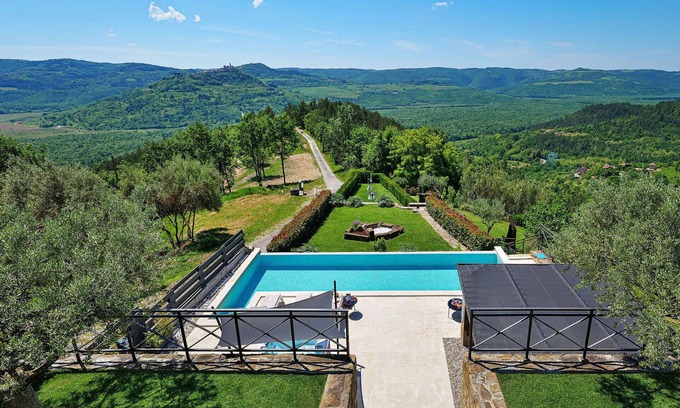 Golubici Villa | Exclusive Villa with Private Pool and Panoramic Views
