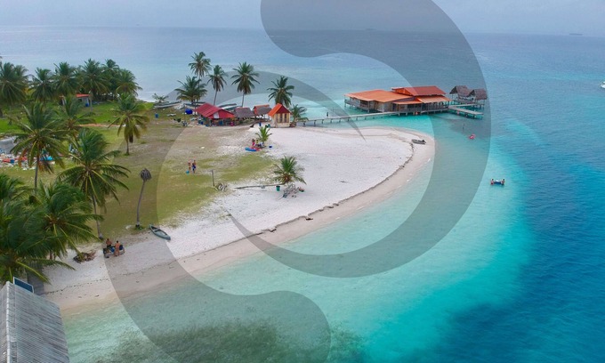 Carti Tupile Hotel | Cozy Private Wood Cabins on San Blas Island
