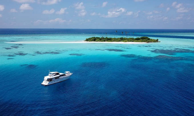 Hulhumale Boat Rental | Exclusive Oceanfront Retreat with Pool and Breakfast Included