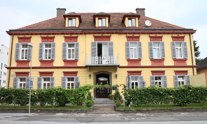 Leibnitz House | Inviting Privatpension Lang: Pet-Friendly & Family-Oriented