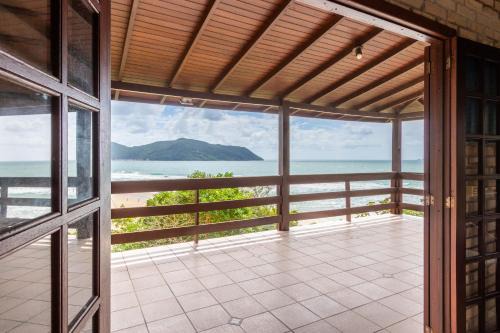 Rio das Pacas House | Scenic Views at Privilégio Vista Mar in Praia da Solidão