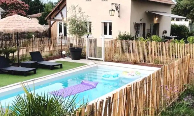 Pruniers-en-Sologne Villa | Enjoy Family-Friendly Stays Near Château and Zoo de Beauval
