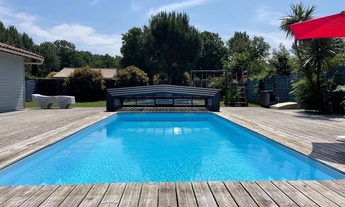 Grayan-Et-L'Hopital Villa | Stunning Villa with Pool, Spa & Ocean Views near Soulac