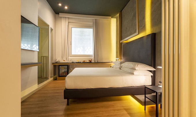Rione V Ponte Hotel | Inviting Profumo Maison Pellegrino: Spa & Eco-Friendly Stay