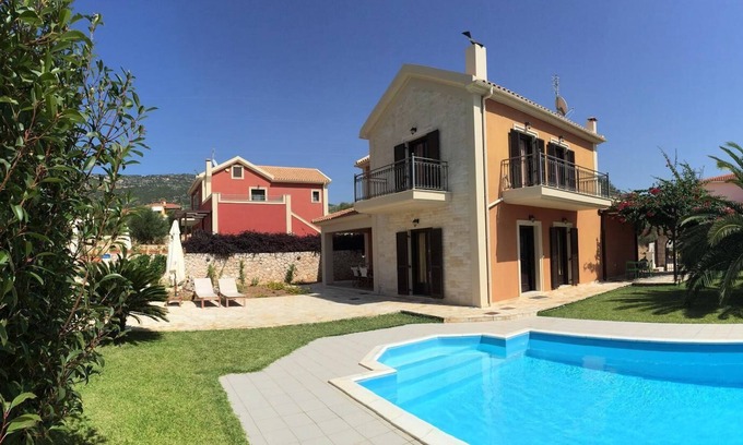 Razata Villa | Relaxing Prokris Villa with Private Pool and Pet-Friendly Amenities