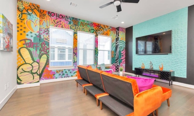 Riverside Terrace House | Prolific 3BR | Dwntwn | Med Ctr | NRG | WIFI